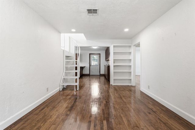 751 Iowa Street, Norman, OK 73069