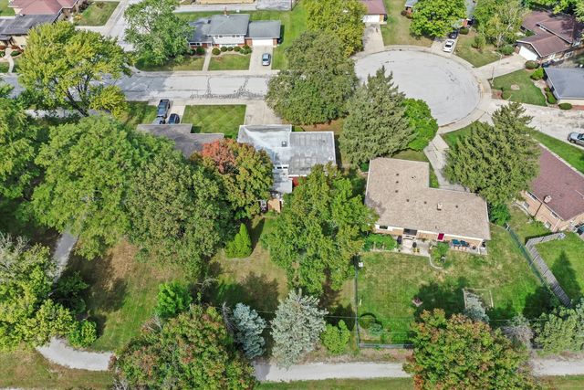 943 E 164th Court, South Holland, IL 60473