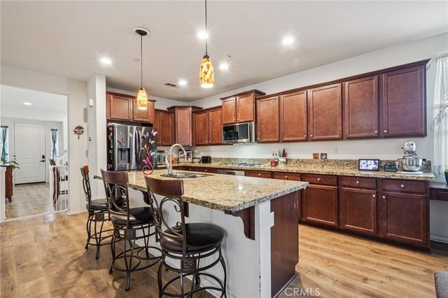 6562 Crescendo Court, Eastvale, CA 92880