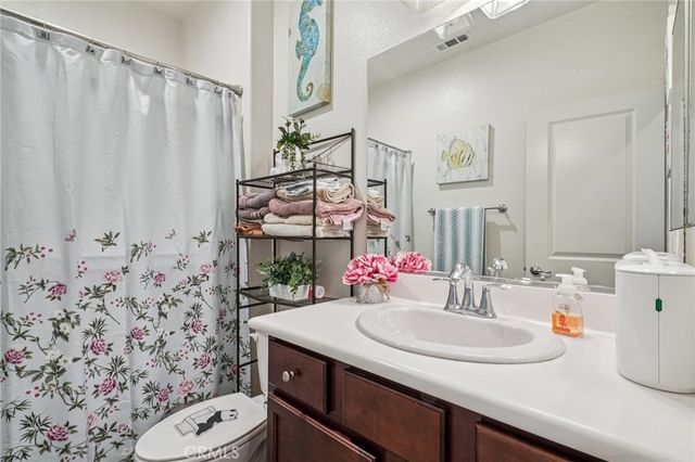 6562 Crescendo Court, Eastvale, CA 92880