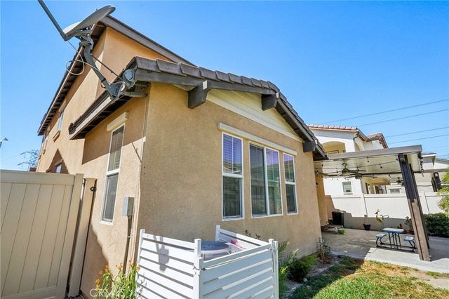 6562 Crescendo Court, Eastvale, CA 92880