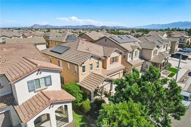 6562 Crescendo Court, Eastvale, CA 92880