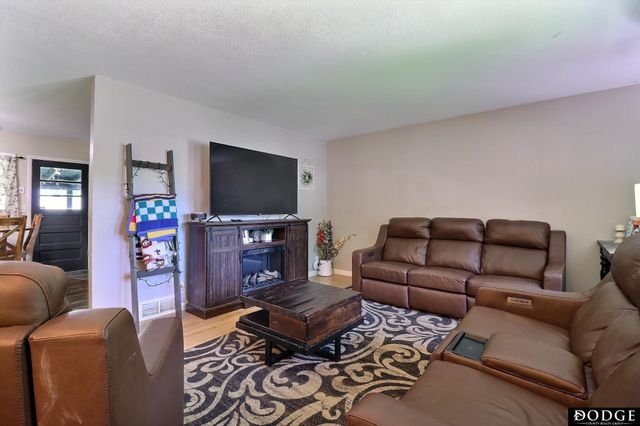 441 Sunset Drive, Fremont, NE 68025