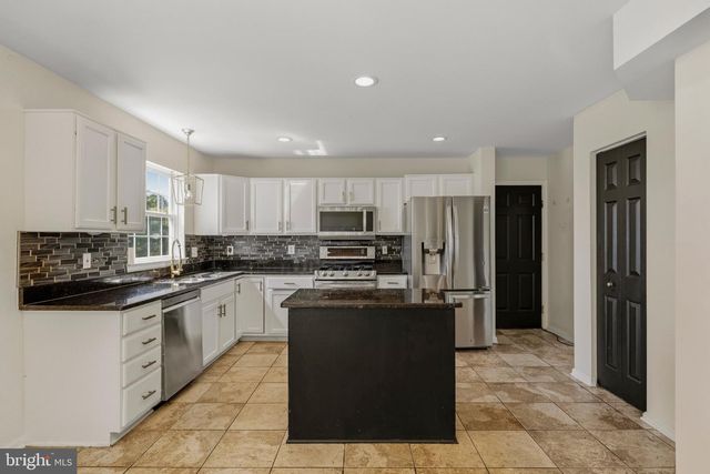 2033 GERMANDER WAY, Woodbridge, VA 22192