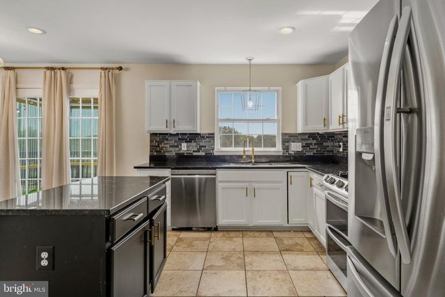 2033 GERMANDER WAY, Woodbridge, VA 22192