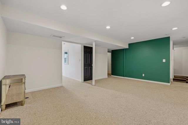 2033 GERMANDER WAY, Woodbridge, VA 22192