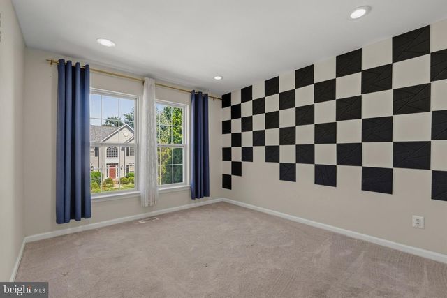 2033 GERMANDER WAY, Woodbridge, VA 22192