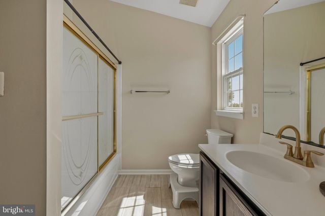 2033 GERMANDER WAY, Woodbridge, VA 22192