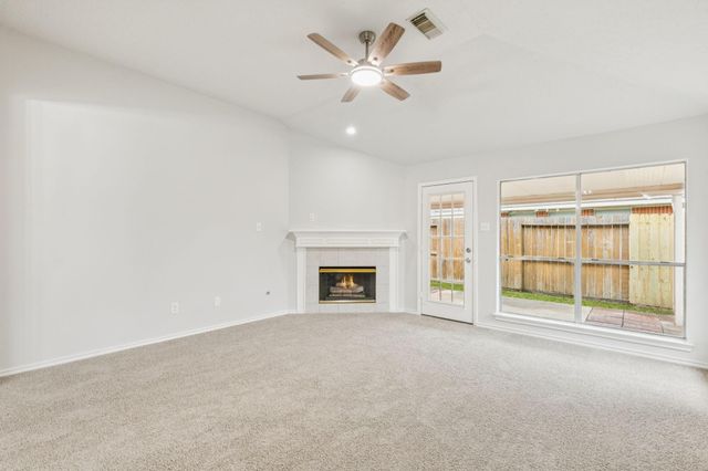 4727 Wilbury Heights Drive, Pasadena, TX 77505