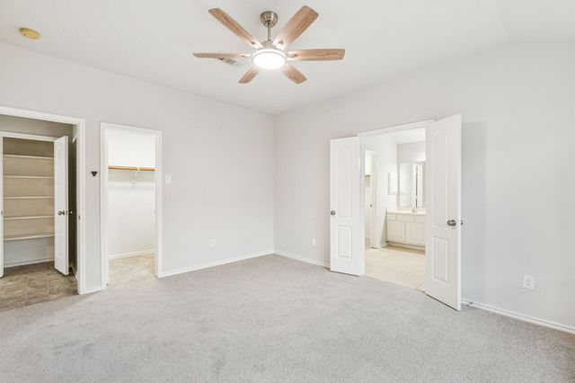 4727 Wilbury Heights Drive, Pasadena, TX 77505