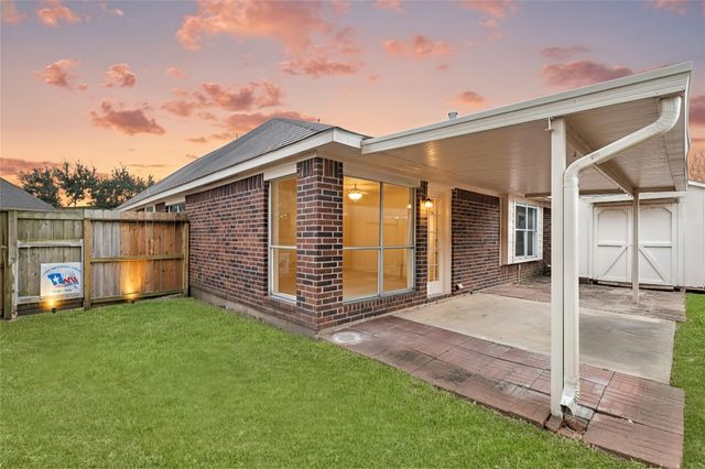 4727 Wilbury Heights Drive, Pasadena, TX 77505