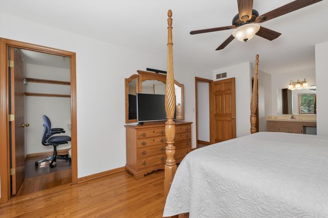 19 Cedar Point, Cold Spring, KY 41076