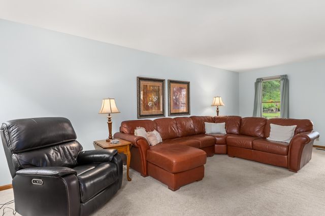 19 Cedar Point, Cold Spring, KY 41076