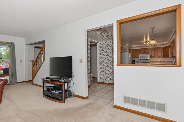 19 Cedar Point, Cold Spring, KY 41076