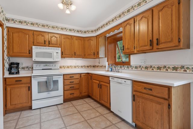 19 Cedar Point, Cold Spring, KY 41076