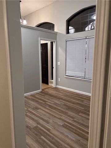 3402 W Center Street, Rogers, AR 72756