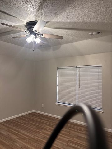 3402 W Center Street, Rogers, AR 72756