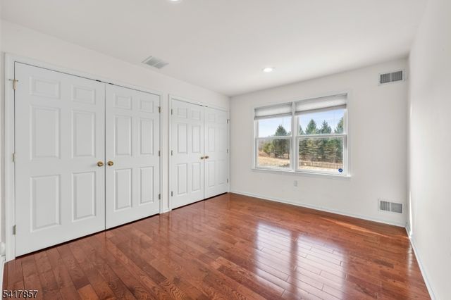 6 Tamzen Ter, Washington Twp., NJ 07882