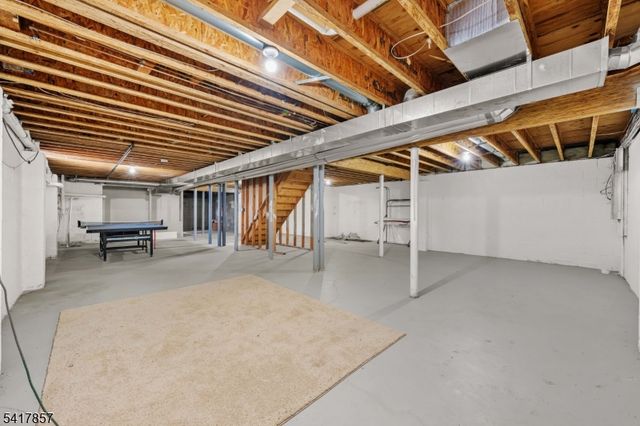 6 Tamzen Ter, Washington Twp., NJ 07882