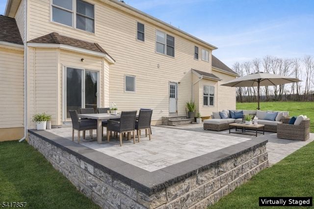 6 Tamzen Ter, Washington Twp., NJ 07882