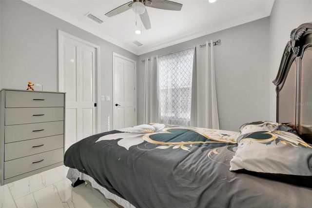 7618 16TH COURT, Sarasota, FL 34243