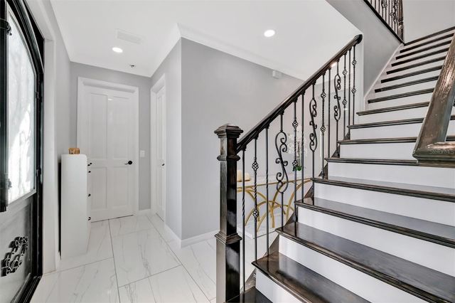 7618 16TH COURT, Sarasota, FL 34243