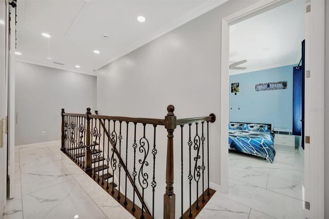 7618 16TH COURT, Sarasota, FL 34243