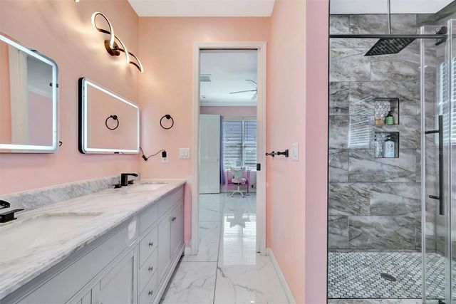 7618 16TH COURT, Sarasota, FL 34243