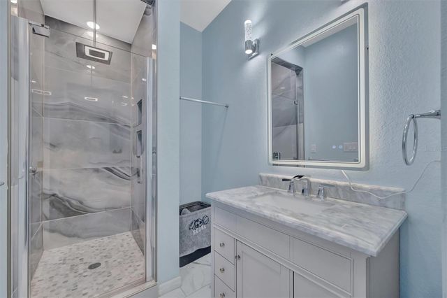 7618 16TH COURT, Sarasota, FL 34243