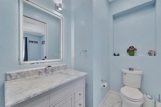 7618 16TH COURT, Sarasota, FL 34243