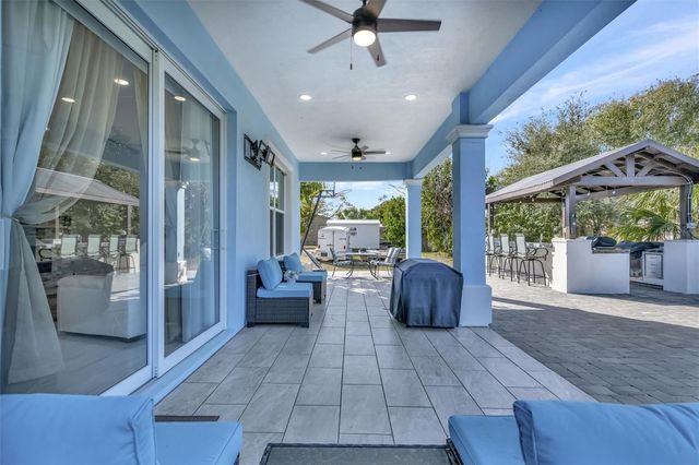 7618 16TH COURT, Sarasota, FL 34243