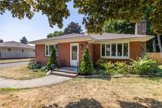 253 Southampton Dr, Greece, NY 14616