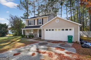 1325 Stoneleigh Way, Stone Mountain, GA 30088