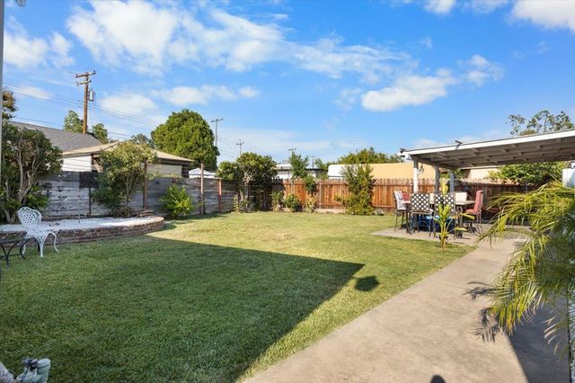 2013 Verano St, Sacramento, CA 95838