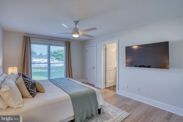 33 VALLEY FORGE DR, Milford, DE 19963