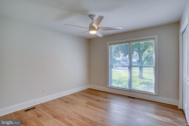 33 VALLEY FORGE DR, Milford, DE 19963