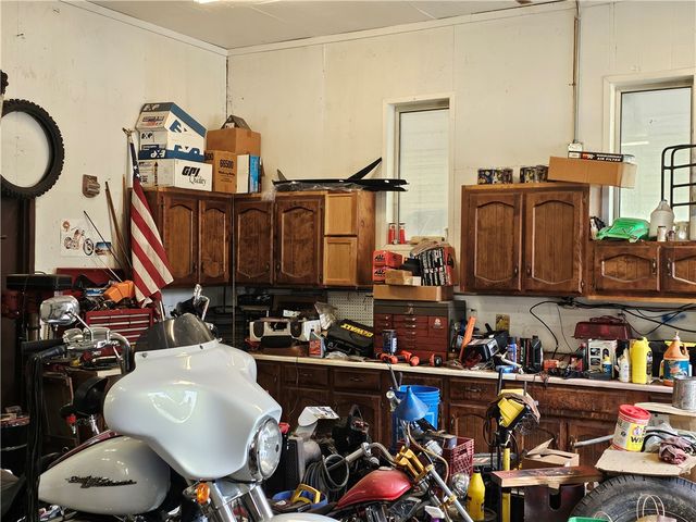 14430 E Highway 264, Lowell, AR 72745