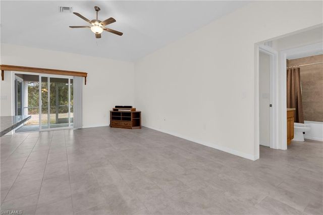 2011 Granada RD, Labelle, FL 33935