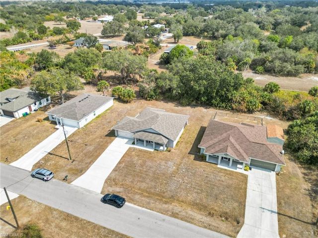 2011 Granada RD, Labelle, FL 33935