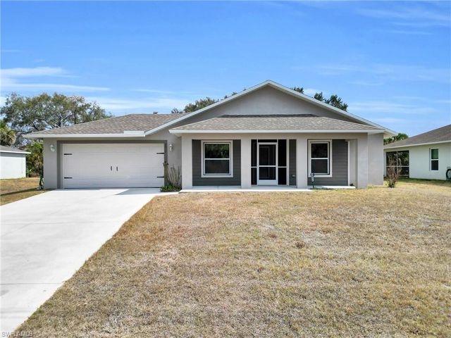 2011 Granada RD, Labelle, FL 33935