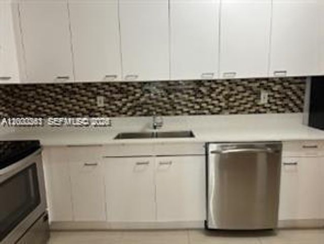 9341 Collins Ave 604, Surfside, FL 33154