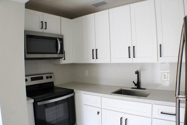 341 SW 21st Street, Fort Lauderdale, FL 33315