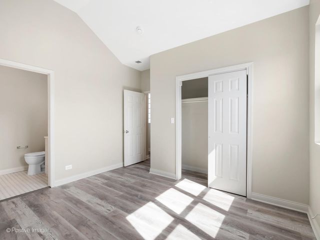 2855 W Arthington Street, Chicago, IL 60612