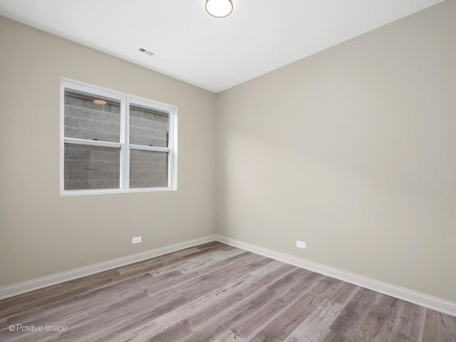 2855 W Arthington Street, Chicago, IL 60612