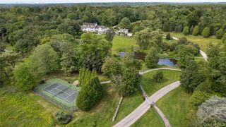 10 Meadow Lane, Purchase, NY 10577