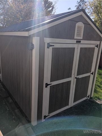 49 Sandybrook Drive, Hamlin, NY 14464