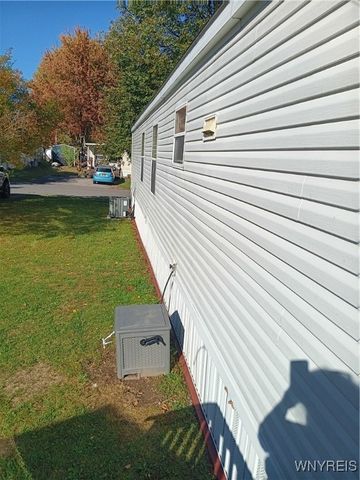 49 Sandybrook Drive, Hamlin, NY 14464