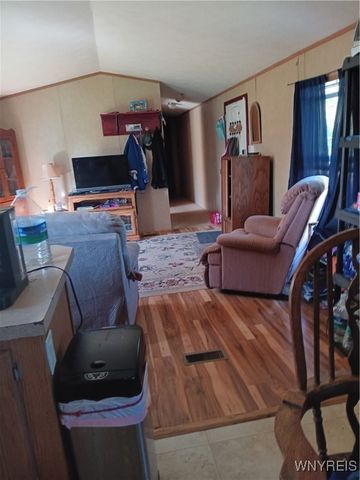 49 Sandybrook Drive, Hamlin, NY 14464