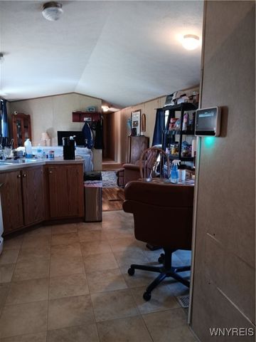 49 Sandybrook Drive, Hamlin, NY 14464