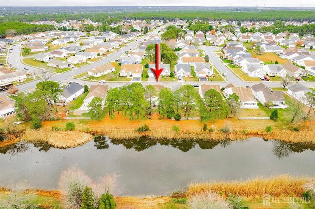 49 Stockport Drive, Toms River, NJ 08757